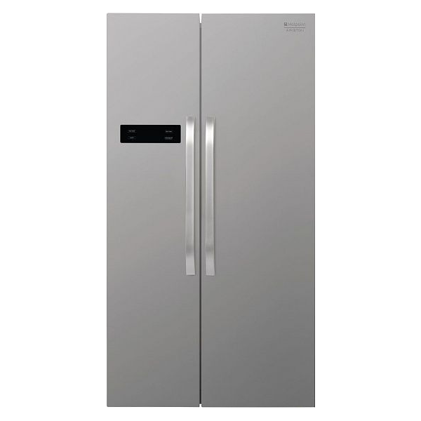 Установка встроенных холодильников Ariston